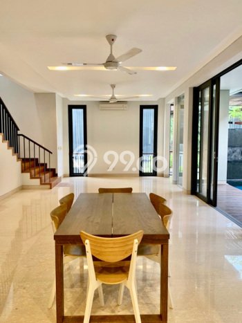 Dijual Rumah Elit Exclusive di Cilandak, Jakarta Selatan Dijual Rumah Elit Exclusive di Cilandak, Jakarta Selatan