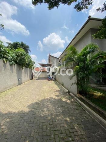 Rumah Elit LB 212m2 Siap Pakai Desain Elegan di Veteran, Jakarta Selatan Rumah Elit LB 212m2 Siap Pakai Desain Elegan di Veteran, Jakarta Selatan