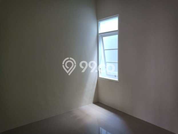 FEATURED! Rumah Nyaman di Taman Griya, Luas 100m² Bangunan 70m² FEATURED! Rumah Nyaman di Taman Griya, Luas 100m² Bangunan 70m²