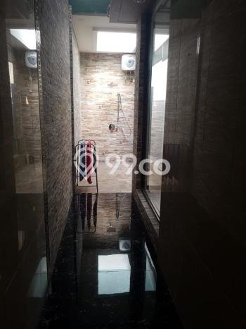 Rumah Elit Modern Tanpa Renovasi di BSD Green Wich Tangerang Rumah Elit Modern Tanpa Renovasi di BSD Green Wich Tangerang