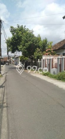 Rumah Eksklusif Siap Huni LT 288m2 di Mlati, Sleman Rumah Eksklusif Siap Huni LT 288m2 di Mlati, Sleman