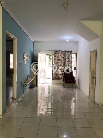 Rumah Minimalis 3 KT di Taman Surya Jakarta Barat Rumah Minimalis 3 KT di Taman Surya Jakarta Barat