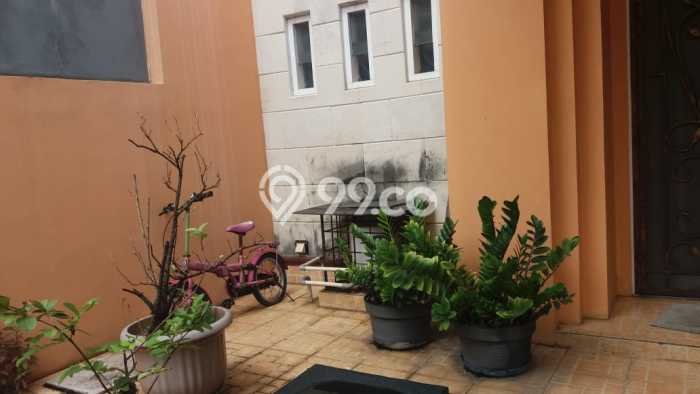 For Sale Hunian Rumah Terawat 5 Kamar di Kalideres, Jakarta Barat For Sale Hunian Rumah Terawat 5 Kamar di Kalideres, Jakarta Barat