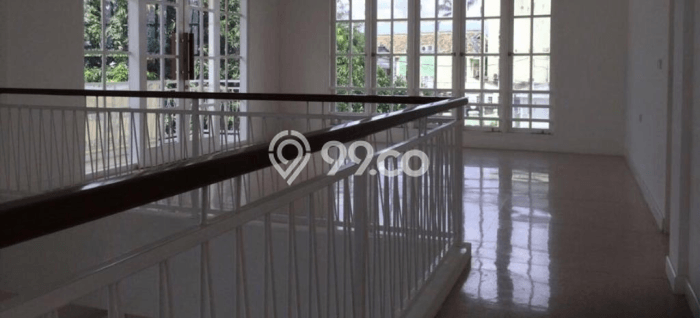 Rumah Eksklusif Siap Huni LT 680m2 di Kebayoran Baru, Jakarta Selatan Rumah Eksklusif Siap Huni LT 680m2 di Kebayoran Baru, Jakarta Selatan
