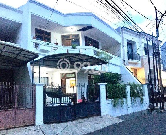Rumah Elit Modern Siap Huni di Tomang Jakarta Barat Rumah Elit Modern Siap Huni di Tomang Jakarta Barat
