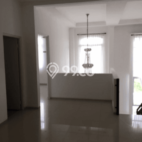 Rumah Mewah Siap Huni LT 200m2 di Kembangan, Jakarta Barat Rumah Mewah Siap Huni LT 200m2 di Kembangan, Jakarta Barat