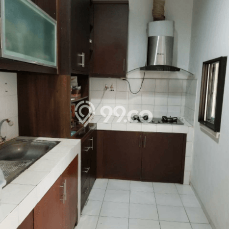 Rumah Mewah Siap Huni LT 200m2 di Kembangan, Jakarta Barat Rumah Mewah Siap Huni LT 200m2 di Kembangan, Jakarta Barat