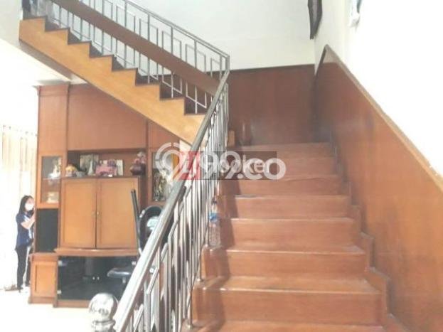 Jual Rumah Mewah Megah Dengan View Eksklusif di Pondok Indah, Jakarta Selatan Jual Rumah Mewah Megah Dengan View Eksklusif di Pondok Indah, Jakarta Selatan