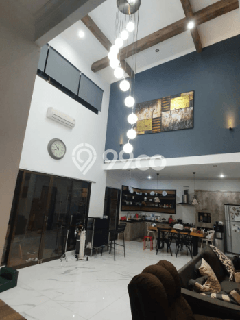 Rumah Mewah LB 150m2 Siap Pakai Desain Elegan di Duri Kepa, Jakarta Barat Rumah Mewah LB 150m2 Siap Pakai Desain Elegan di Duri Kepa, Jakarta Barat