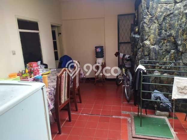 Rumah Modern 5 Kamar LT 143m2 di Buah Batu Rumah Modern 5 Kamar LT 143m2 di Buah Batu