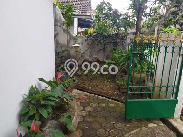 Rumah Modern 5 Kamar LT 143m2 di Buah Batu Rumah Modern 5 Kamar LT 143m2 di Buah Batu