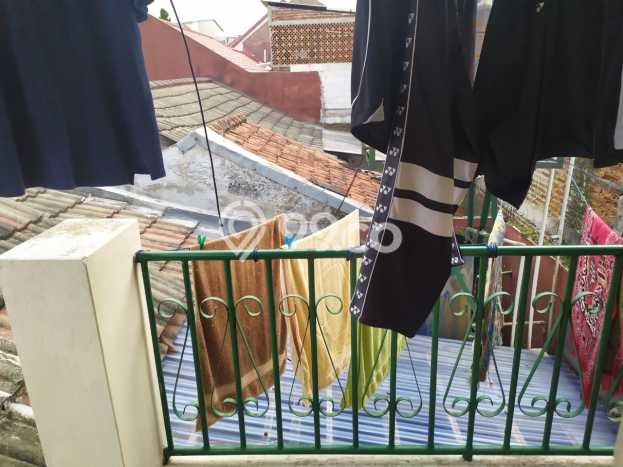 Rumah Modern 5 Kamar LT 143m2 di Buah Batu Rumah Modern 5 Kamar LT 143m2 di Buah Batu