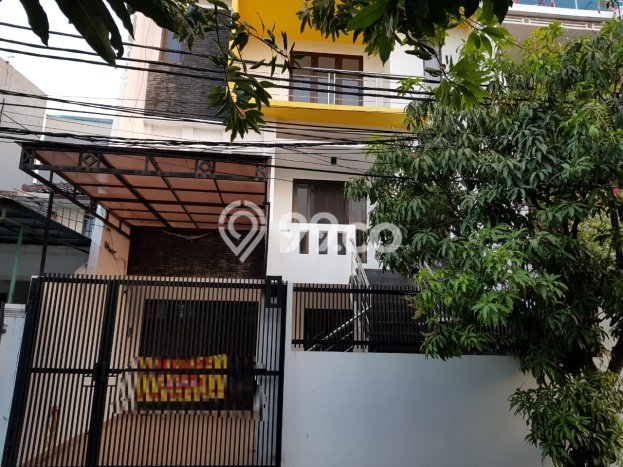 Hunian Mewah LB 360m2 Siap Huni Desain Elegan di Sunter, Jakarta Utara Hunian Mewah LB 360m2 Siap Huni Desain Elegan di Sunter, Jakarta Utara