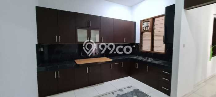 Hunian Mewah LB 360m2 Siap Huni Desain Elegan di Sunter, Jakarta Utara Hunian Mewah LB 360m2 Siap Huni Desain Elegan di Sunter, Jakarta Utara