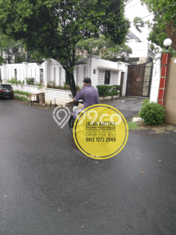 Rumah Elit Modern Tanpa Renovasi di Ampera Jakarta Selatan Rumah Elit Modern Tanpa Renovasi di Ampera Jakarta Selatan