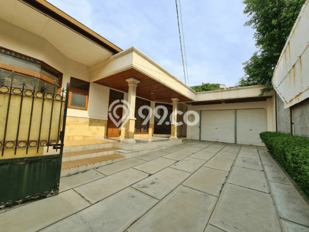 Rumah Elit Modern Tanpa Renovasi di Kemang Jakarta Selatan Rumah Elit Modern Tanpa Renovasi di Kemang Jakarta Selatan
