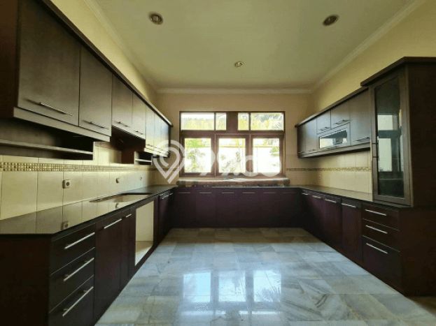 Rumah Elit Modern Tanpa Renovasi di Kemang Jakarta Selatan Rumah Elit Modern Tanpa Renovasi di Kemang Jakarta Selatan