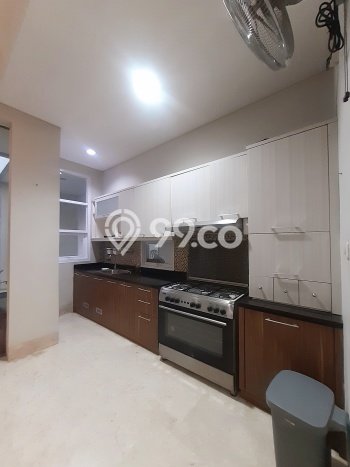 Rumah Luxury Modern Siap Huni di Pondok Indah Jakarta Selatan Rumah Luxury Modern Siap Huni di Pondok Indah Jakarta Selatan