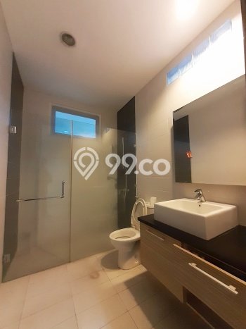 Rumah Luxury Modern Siap Huni di Pondok Indah Jakarta Selatan Rumah Luxury Modern Siap Huni di Pondok Indah Jakarta Selatan