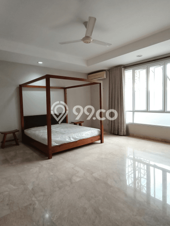 Rumah Luxury Modern Siap Huni di Pondok Indah Jakarta Selatan Rumah Luxury Modern Siap Huni di Pondok Indah Jakarta Selatan