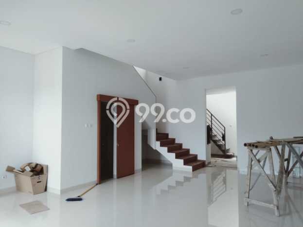 Dijual Hunian Rumah Terawat 3 KT di Setra Duta, Bandung Dijual Hunian Rumah Terawat 3 KT di Setra Duta, Bandung