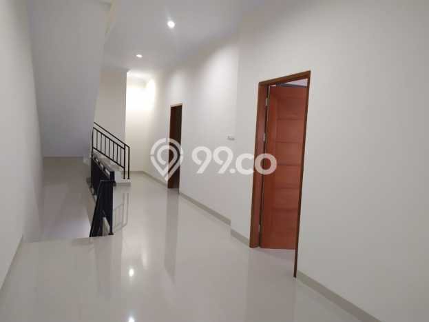 Jarang Ada! Rumah Kontrakan 5 Kamar Bagus Siap Huni Muara Karang Jarang Ada! Rumah Kontrakan 5 Kamar Bagus Siap Huni Muara Karang