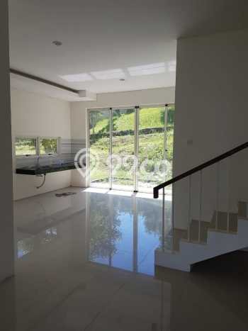 Ready to Use! Luxury House LT 166m2 Desain Modern di ciumbuleuit Ready to Use! Luxury House LT 166m2 Desain Modern di ciumbuleuit