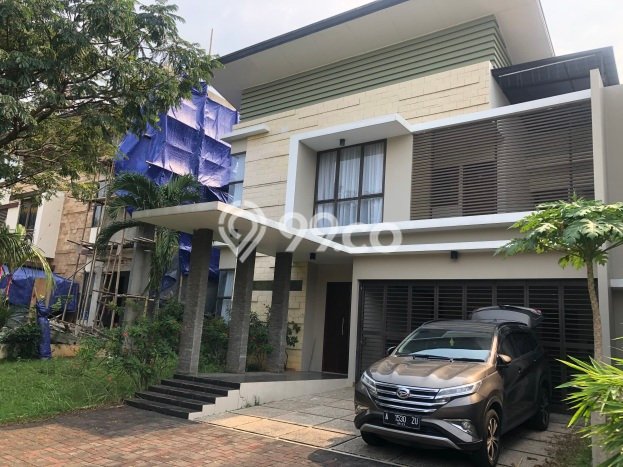 Luxury Modern House For Lease BSD City Area (SPACIOUS BACKYARD & SWIMMING POOL) Luxury Modern House For Lease BSD City Area (SPACIOUS BACKYARD & SWIMMING POOL)