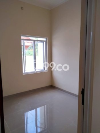 For Sale Hunian Rumah Terawat 3 Kamar di Sukmajaya, Depok For Sale Hunian Rumah Terawat 3 Kamar di Sukmajaya, Depok