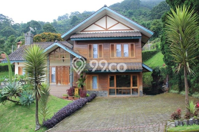 Rumah di Puncak, LT 1000m², LB 200m² Rumah di Puncak, LT 1000m², LB 200m²