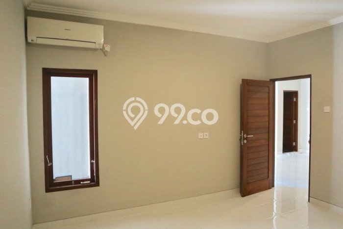 Jarang Ada! Rumah Kontrakan 3 Kamar Bagus Siap Huni Legian Jarang Ada! Rumah Kontrakan 3 Kamar Bagus Siap Huni Legian