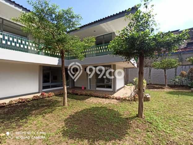 Ready to Use! Luxury House LT 800m2 Desain Elegan di Riau Ready to Use! Luxury House LT 800m2 Desain Elegan di Riau