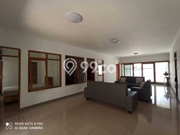 Rumah Kontrakan Bandung LT 800m2 LB 500m2 Area Riau Rumah Kontrakan Bandung LT 800m2 LB 500m2 Area Riau