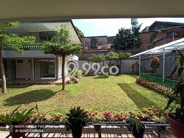 Rumah Kontrakan Bandung LT 800m2 LB 500m2 Area Riau Rumah Kontrakan Bandung LT 800m2 LB 500m2 Area Riau