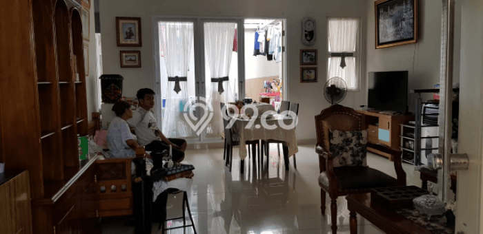Rumah Luas Asri 3 KT Siap Pakai di Summarecon Bekasi Bekasi Rumah Luas Asri 3 KT Siap Pakai di Summarecon Bekasi Bekasi