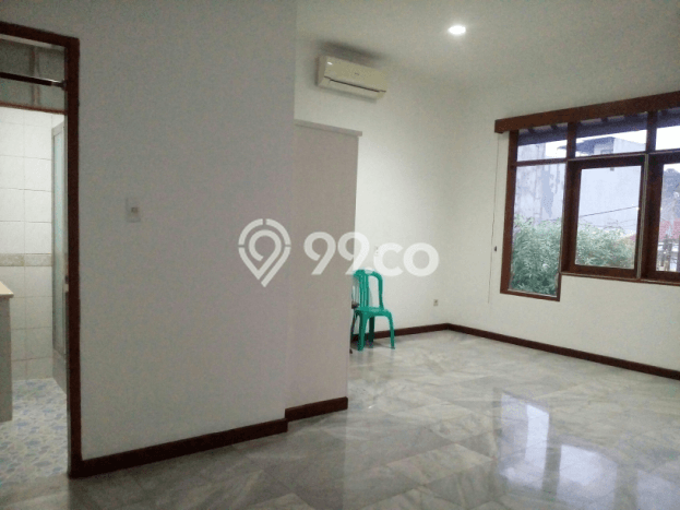 Siap Huni Rumah Minimalis & Modern LB 500m2 di Kemang Siap Huni Rumah Minimalis & Modern LB 500m2 di Kemang