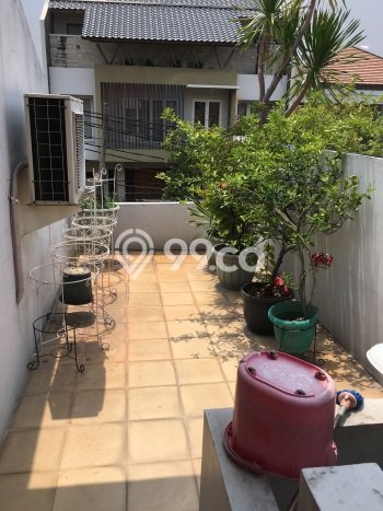 Rumah Luxury Modern Siap Huni di Cideng Jakarta Pusat Rumah Luxury Modern Siap Huni di Cideng Jakarta Pusat