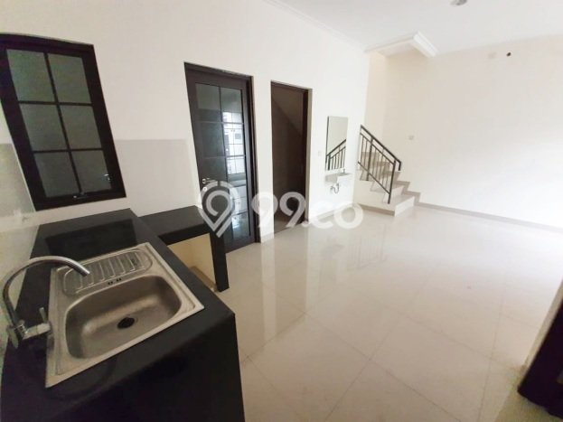 Rumah Strategis Minimalis Lb 86m2 di Cipondoh, Tangerang Rumah Strategis Minimalis Lb 86m2 di Cipondoh, Tangerang