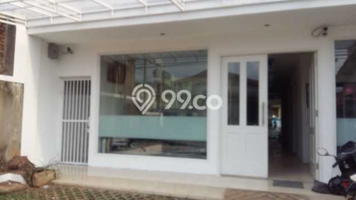 Rumah Lama TERMURAH HITUNG TANAH LT 249 M area Praja, Kebayoran Lama Rumah Lama TERMURAH HITUNG TANAH LT 249 M area Praja, Kebayoran Lama
