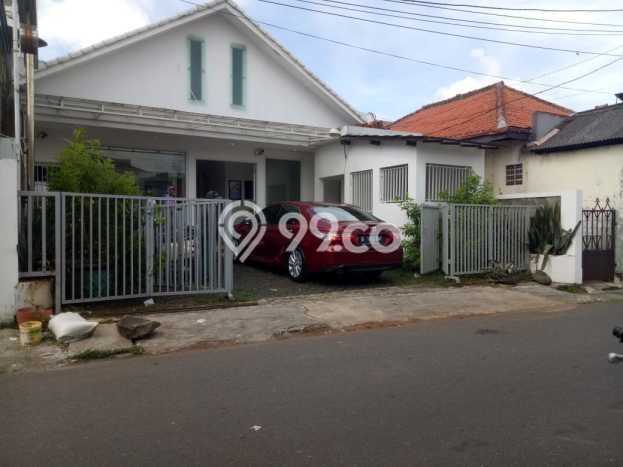 Rumah Lama TERMURAH HITUNG TANAH LT 249 M area Praja, Kebayoran Lama Rumah Lama TERMURAH HITUNG TANAH LT 249 M area Praja, Kebayoran Lama
