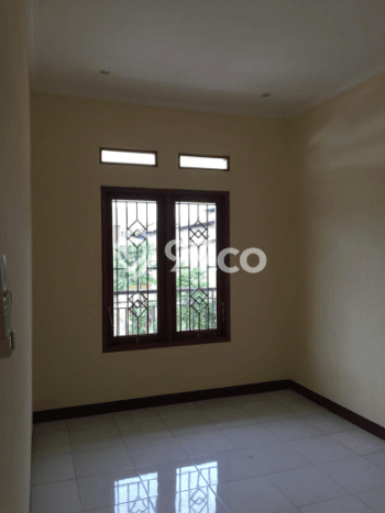 Rumah Strategis Minimalis Lb 150m2 di Ciledug, Tangerang Rumah Strategis Minimalis Lb 150m2 di Ciledug, Tangerang