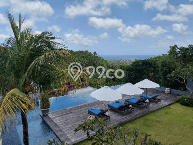 Villa cantik 2 lantai dengan pemandangan laut lepas Villa cantik 2 lantai dengan pemandangan laut lepas