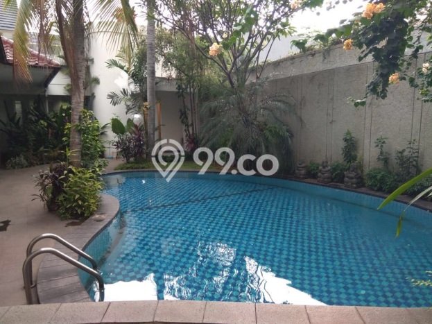 Rumah sewa siap pakai 4 Kamar Tidur di Kemang, Jakarta Selatan Rumah sewa siap pakai 4 Kamar Tidur di Kemang, Jakarta Selatan