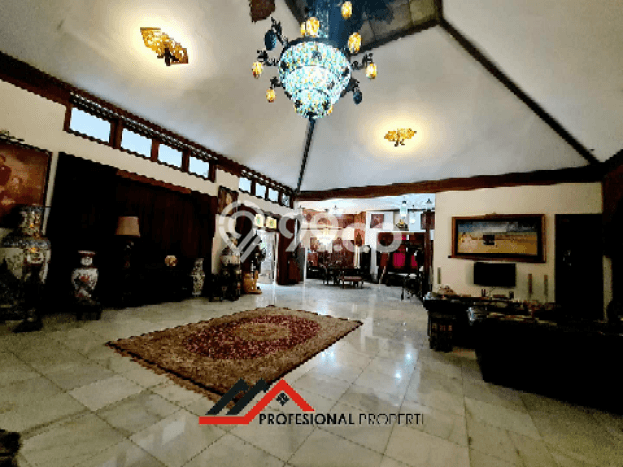 Rumah Mewah Siap Huni LT 7156m2 di Cilandak, Jakarta Selatan Rumah Mewah Siap Huni LT 7156m2 di Cilandak, Jakarta Selatan
