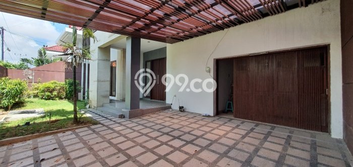 Rumah Disewakan Denpasar LT 500m2 LB 420m2 Area Renon Rumah Disewakan Denpasar LT 500m2 LB 420m2 Area Renon