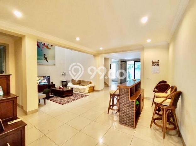 Dijual Rumah Mewah Elegan Dengan View Cantik di Kemang, Jakarta Selatan Dijual Rumah Mewah Elegan Dengan View Cantik di Kemang, Jakarta Selatan
