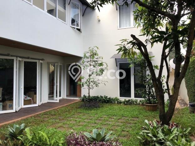 Jual Rumah Mewah Elegan Dengan View Cantik di BSD City, Tangerang Jual Rumah Mewah Elegan Dengan View Cantik di BSD City, Tangerang
