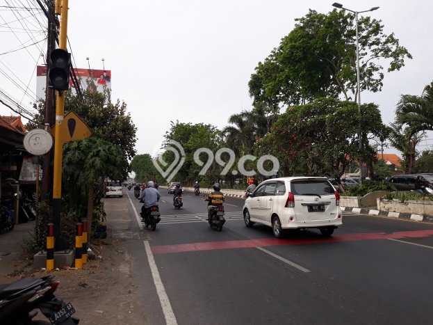 For Sale Rumah Elit Exclusive di Waru, Sidoarjo For Sale Rumah Elit Exclusive di Waru, Sidoarjo