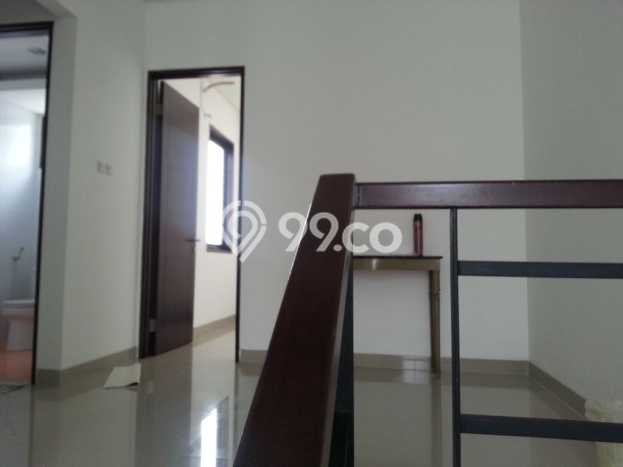 For Sale Rumah 4 Kamar Lokasi Strategis Nyaman dan Strategis di Ciputat For Sale Rumah 4 Kamar Lokasi Strategis Nyaman dan Strategis di Ciputat