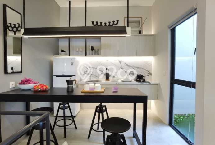 For Sale Hunian Rumah Terawat 3 Kamar di BSD City, Tangerang For Sale Hunian Rumah Terawat 3 Kamar di BSD City, Tangerang